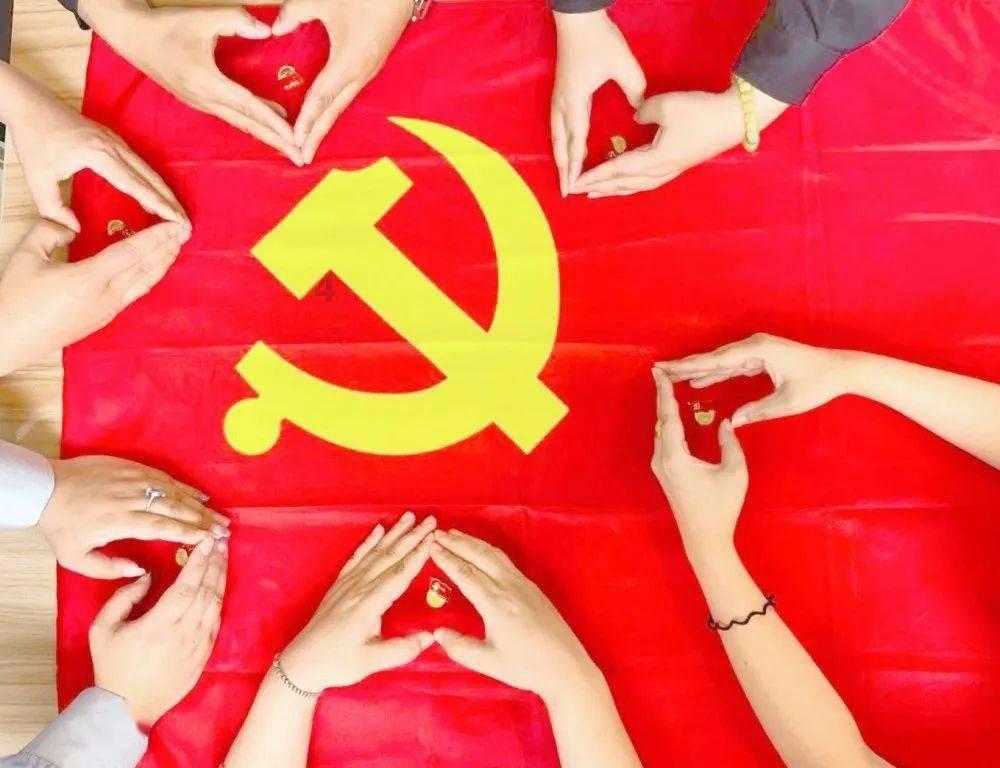 “色”字头上一把刀！“千古完人”曾国藩如何戒色？游戏画面